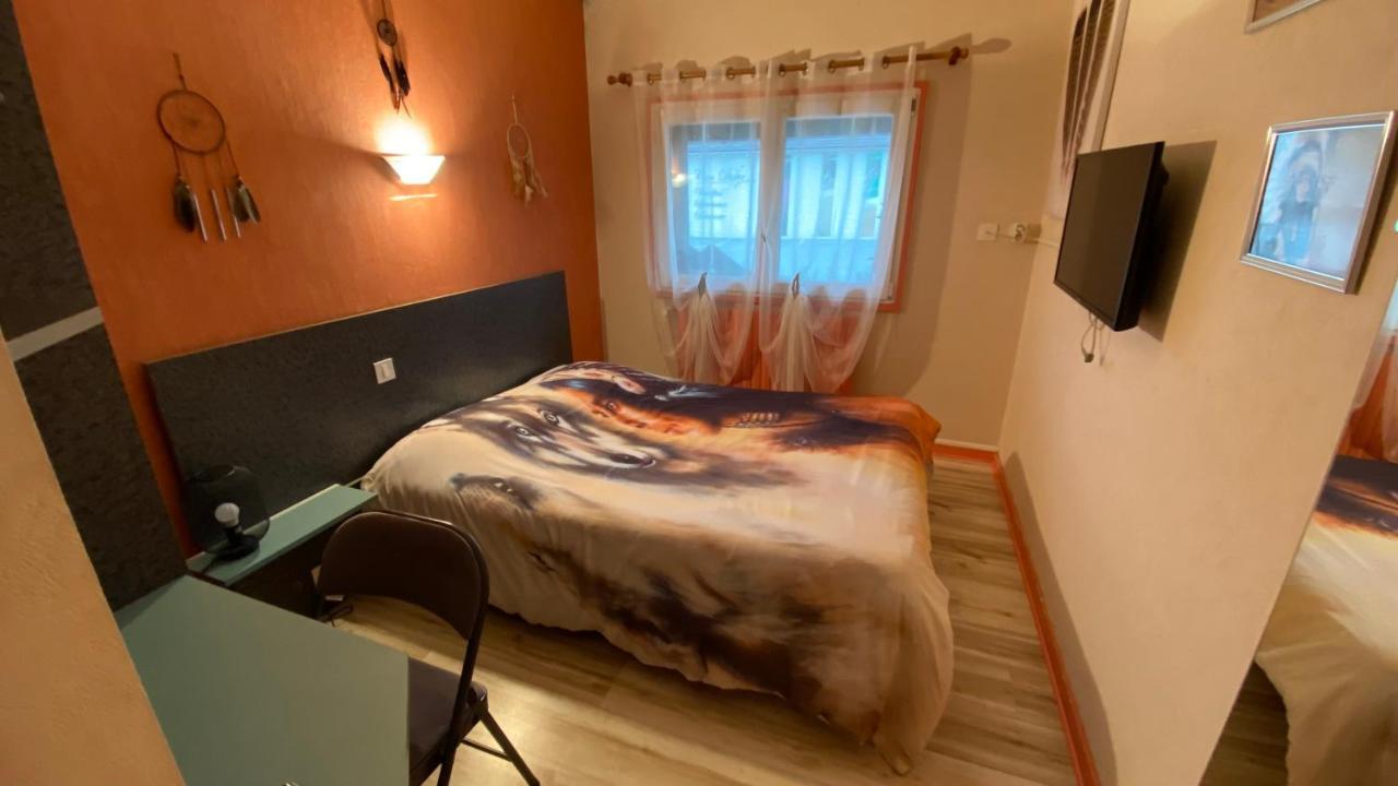 Hotel Le Bambi بوم ليه دام المظهر الخارجي الصورة