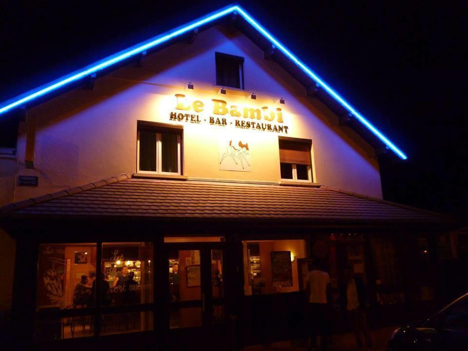 Hotel Le Bambi بوم ليه دام المظهر الخارجي الصورة